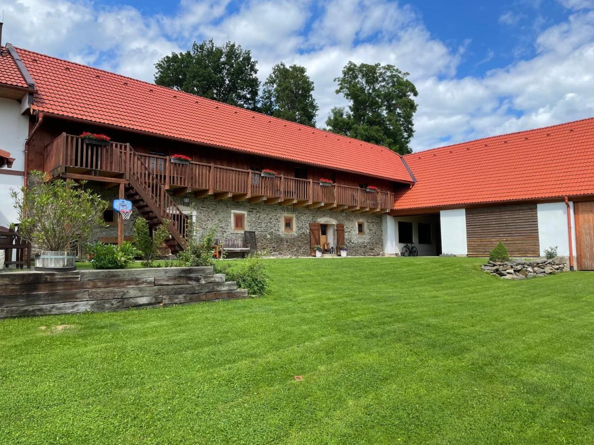 Farma Nahlov Apartment Frymburk Exterior photo