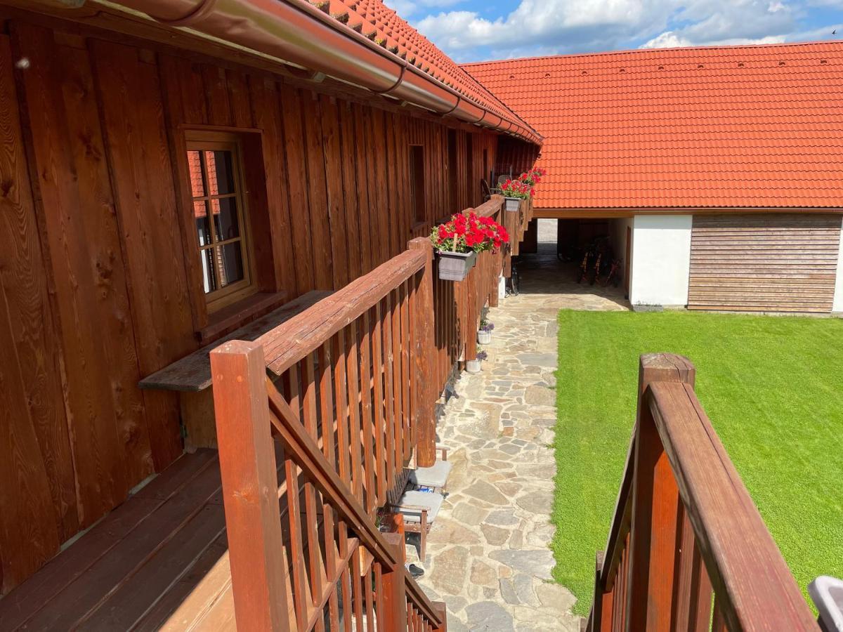 Farma Nahlov Apartment Frymburk Exterior photo