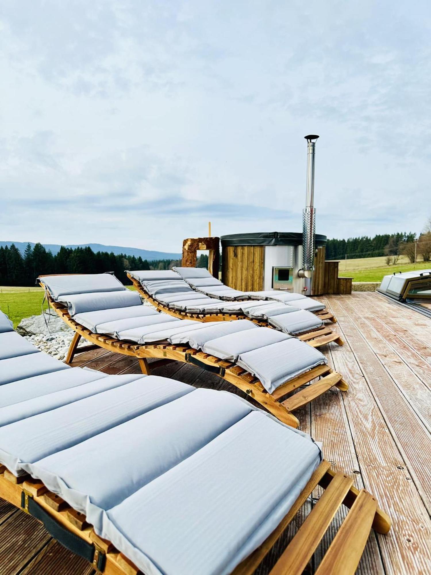 Farma Nahlov Apartment Frymburk Exterior photo
